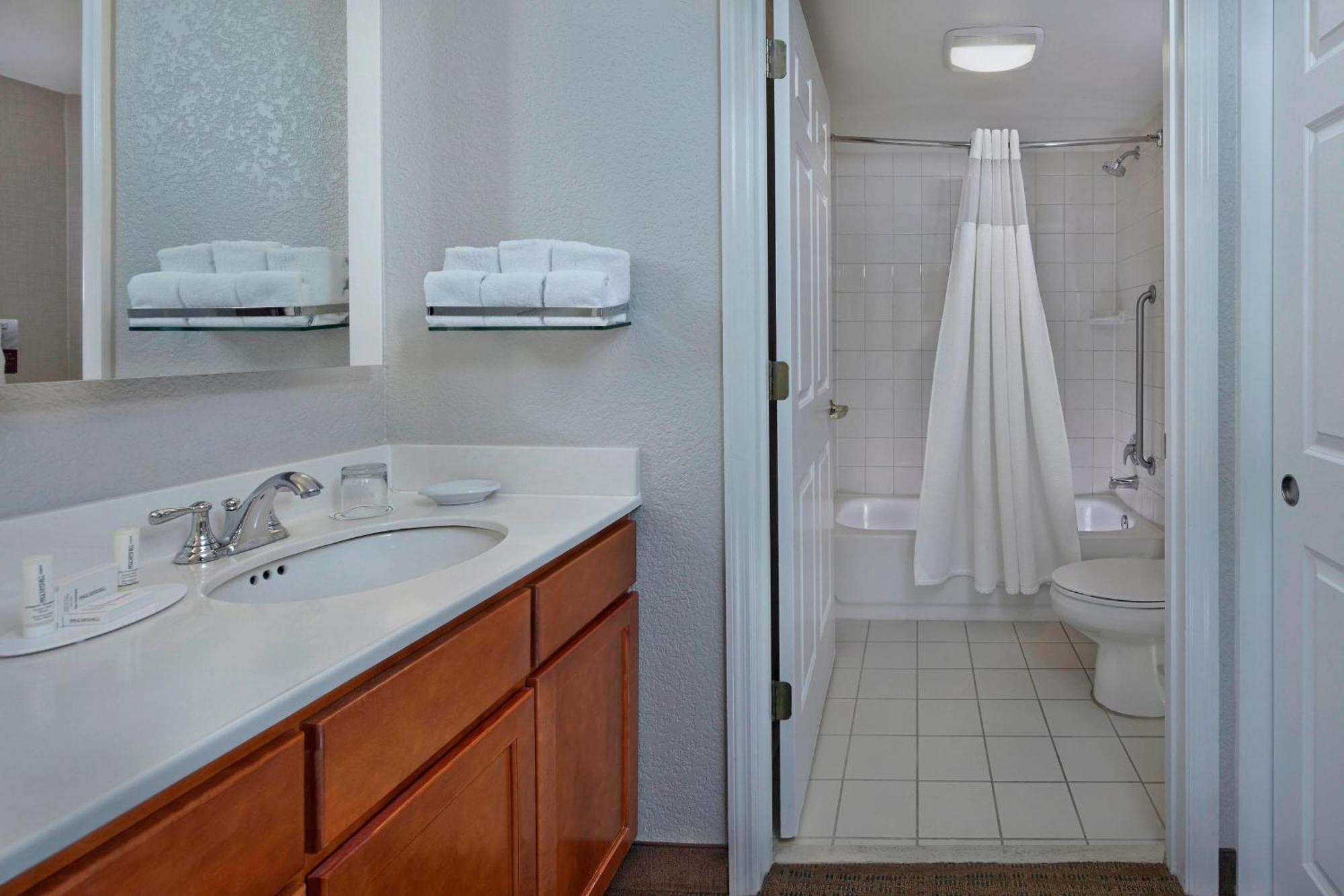 By Marriott Fort Lauderdale Hotel 3*